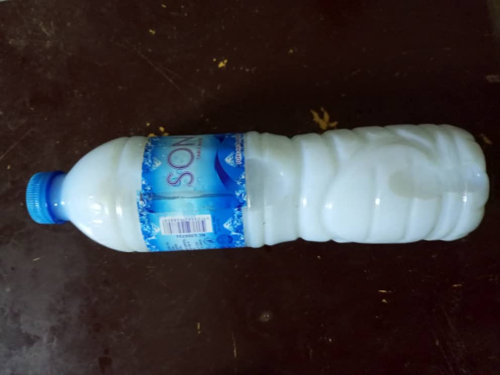 WHITENER